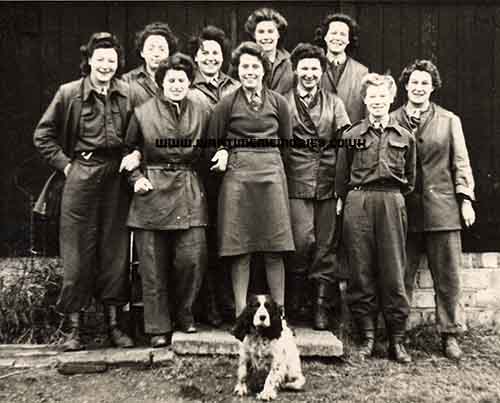 Some of the girls from C Troop, 93rd Searchlight Regiment 